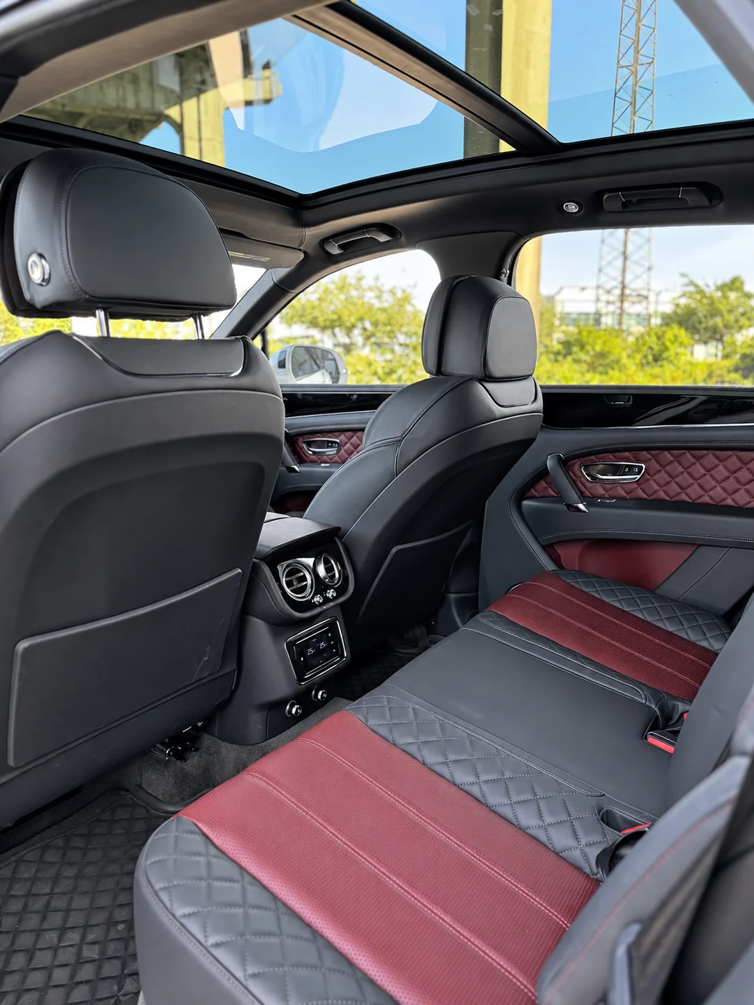 2020 Bentley Bentayga PHEV