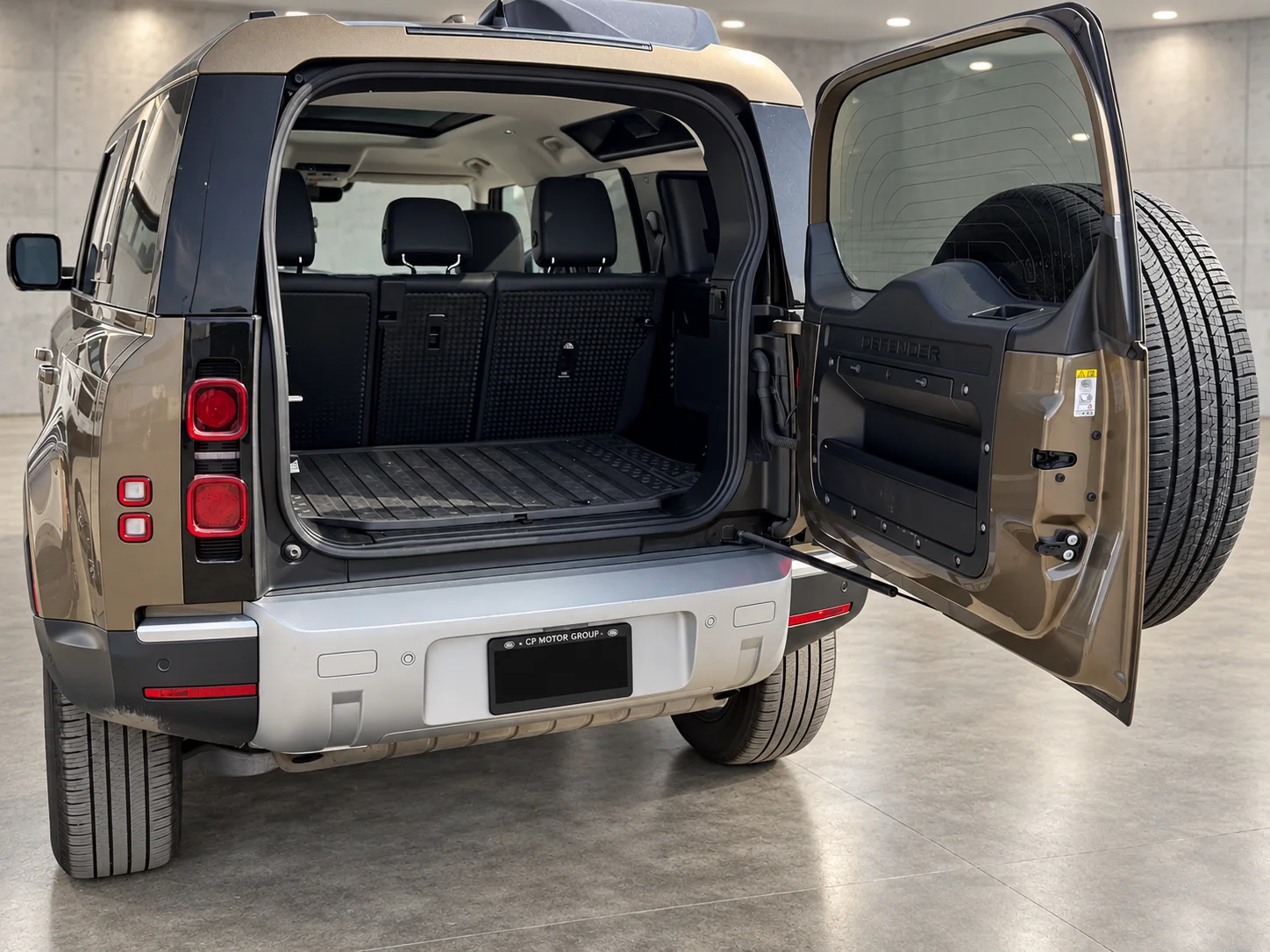 2023 Land Rover Defender 110 P400 SE